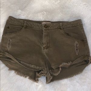 Olive green denim shorts !!!